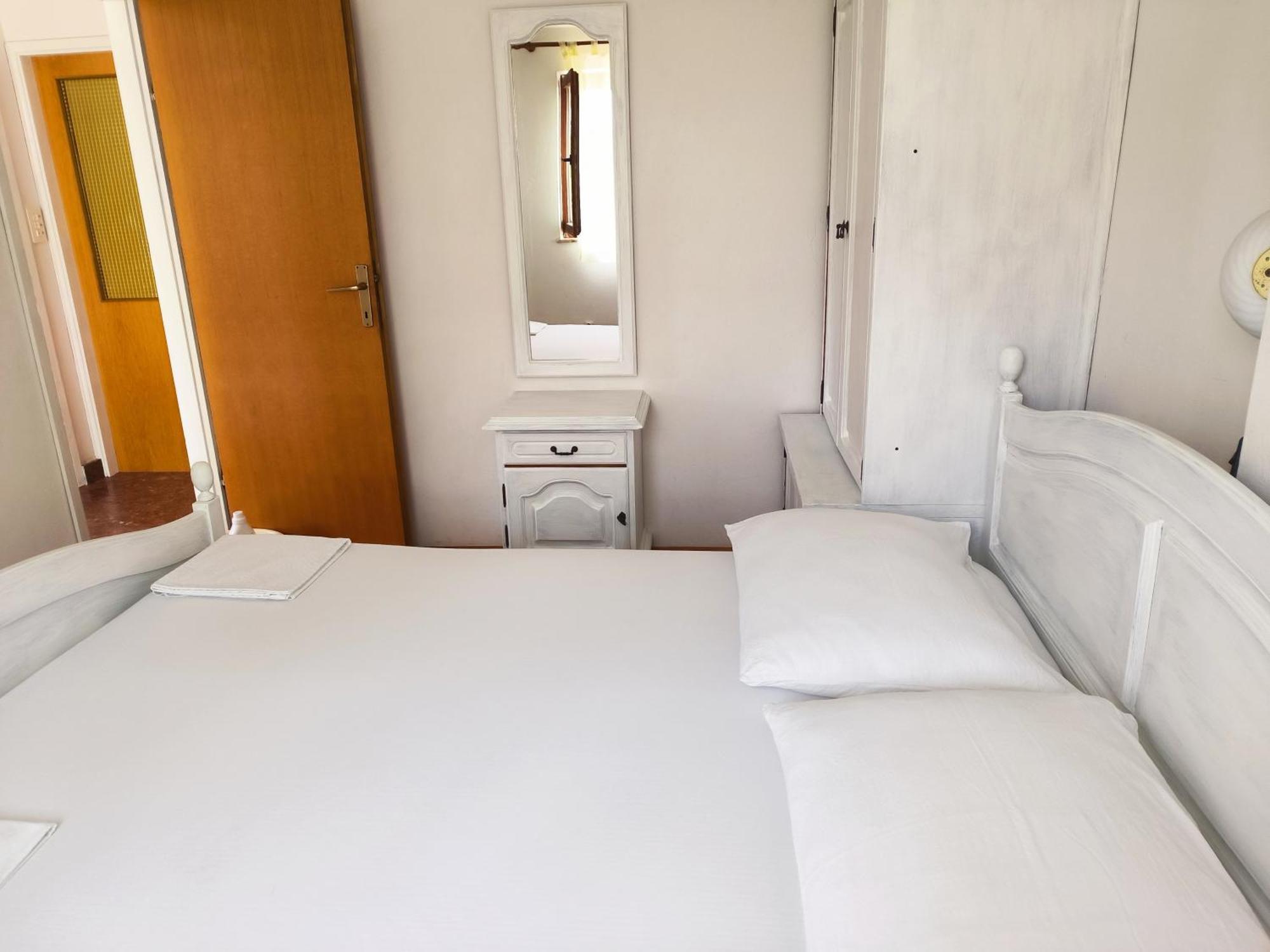 Apartments Jurjevic Петрчане Экстерьер фото