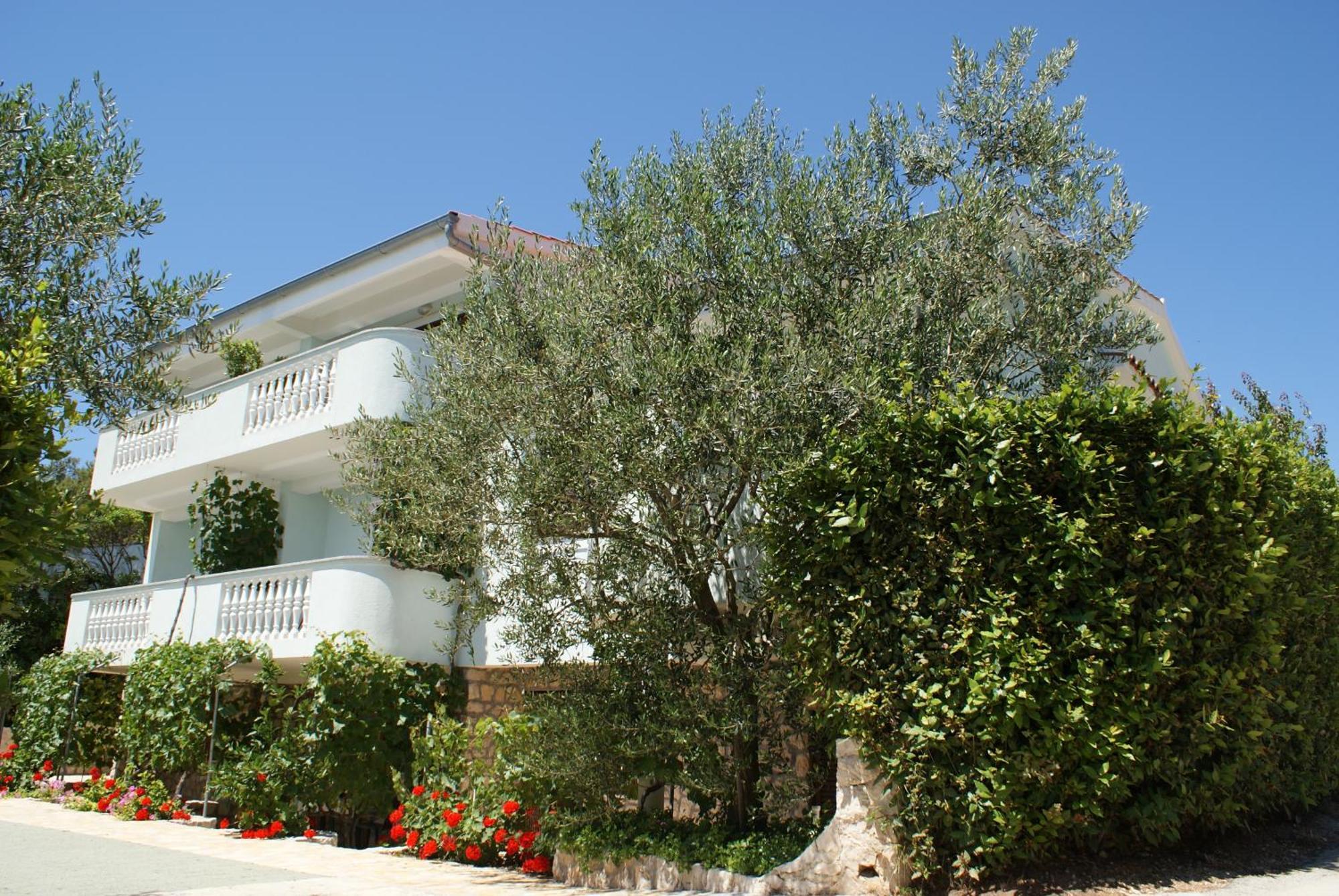 Apartments Jurjevic Петрчане Экстерьер фото
