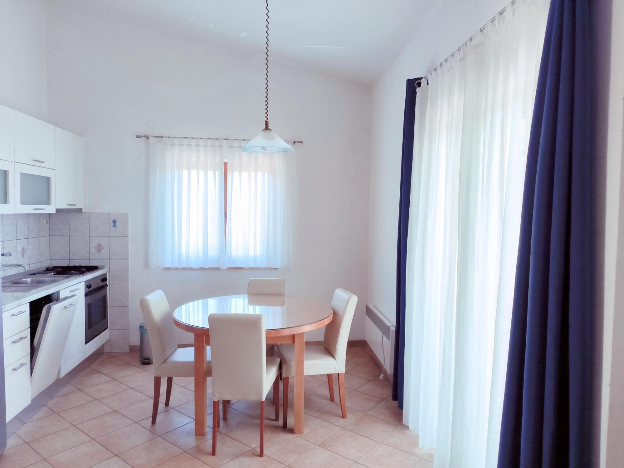 Apartments Jurjevic Петрчане Экстерьер фото