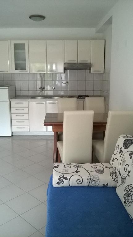 Apartments Jurjevic Петрчане Экстерьер фото