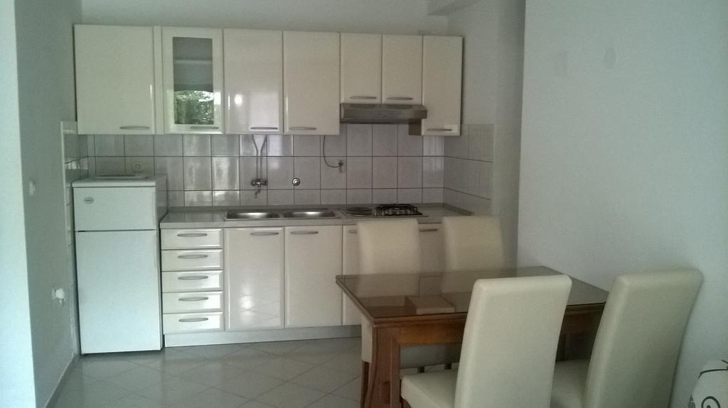 Apartments Jurjevic Петрчане Экстерьер фото