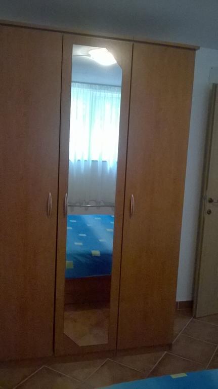 Apartments Jurjevic Петрчане Экстерьер фото